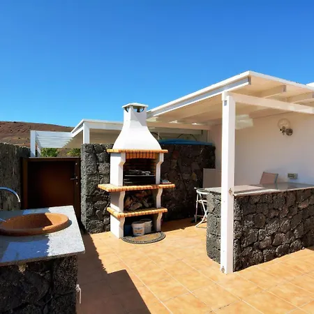 Comfortable Holiday In Yaiza With Swimming Pool * ヤイサ