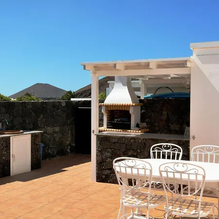 別荘 Comfortable Holiday In Yaiza With Swimming Pool *